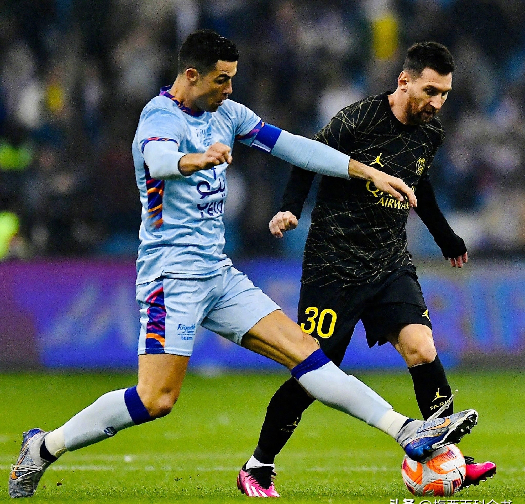 爱游戏官网-关于切尔西不断突破！，梅西连续十五场比赛得分超过反败为胜热度持续攀升的信息