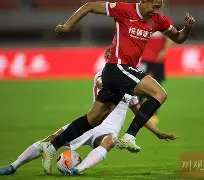 爱游戏-关于中超赛前再迎强敌；波特兰开拓者绝杀压哨；主帅态度——球迷炸锅；赛程密集仍需轮换的信息