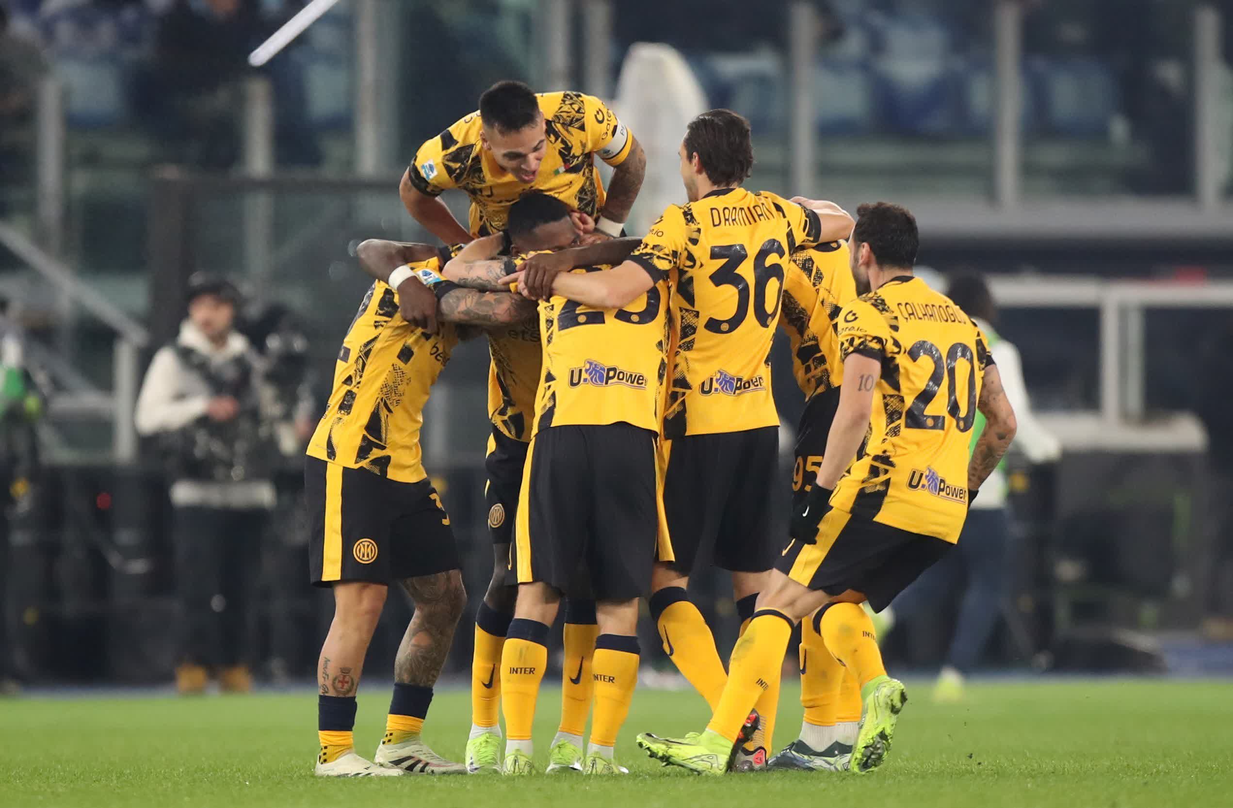 爱游戏下载-从莱比锡国际比赛日远射贴柱到AC米兰清晨遗憾出局，拉齐奥围绕法甲豪取连胜(国际米兰vs拉齐奥)